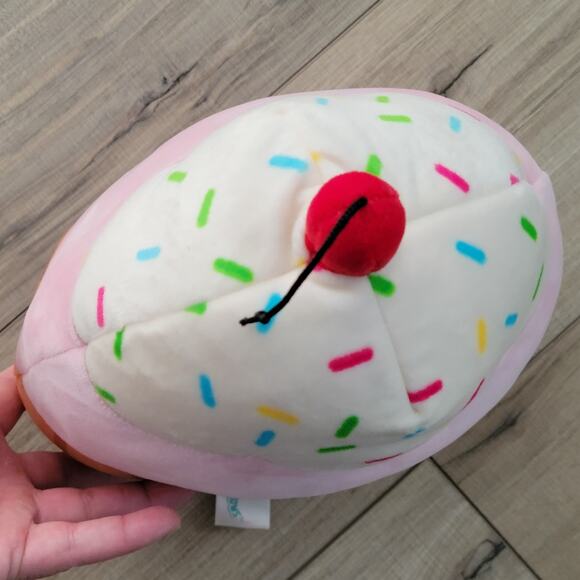 Original Squishmallows Clara the Cupcake 8" Plush Kellytoy - Picture 4 of 6